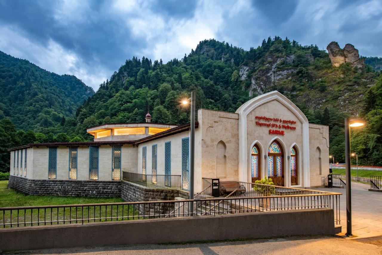 Hotel New Sairme Extérieur photo